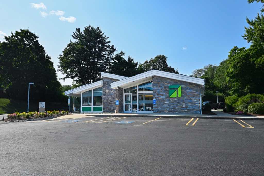 Country-Bank-Ware-Massachusetts